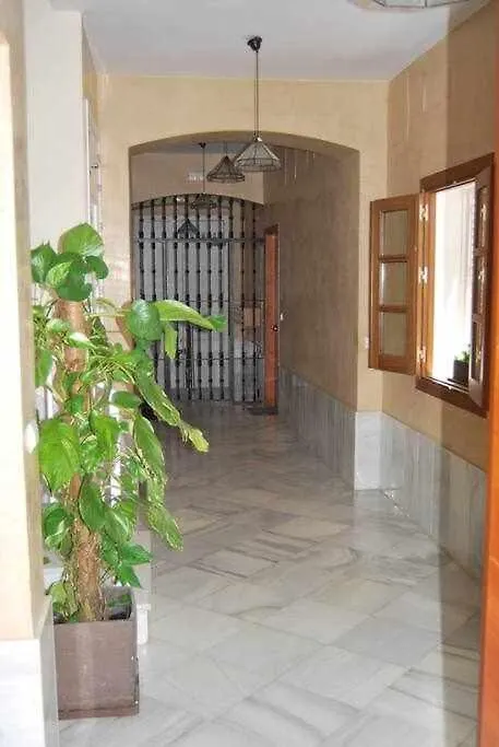 Comfy Away - Exclusivo Apartamento Casco Antiguo Con Terraza Seville Apartment