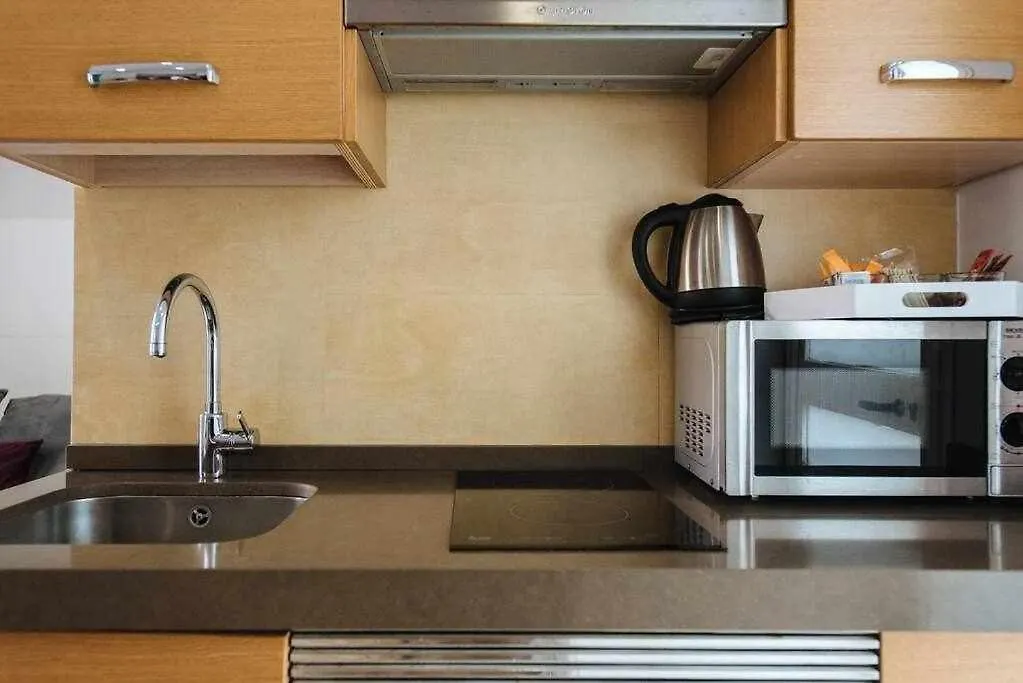 Comfy Away - Exclusivo Apartamento Casco Antiguo Con Terraza Seville 0*,
