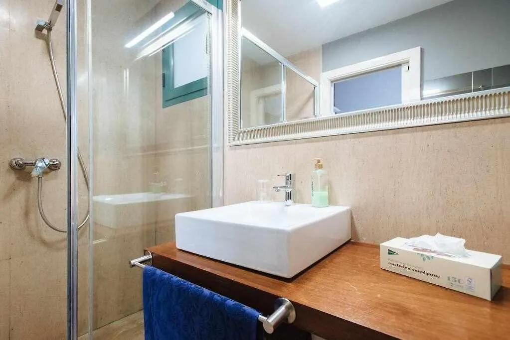 Apartment Comfy Away - Exclusivo Apartamento Casco Antiguo Con Terraza Seville Spain