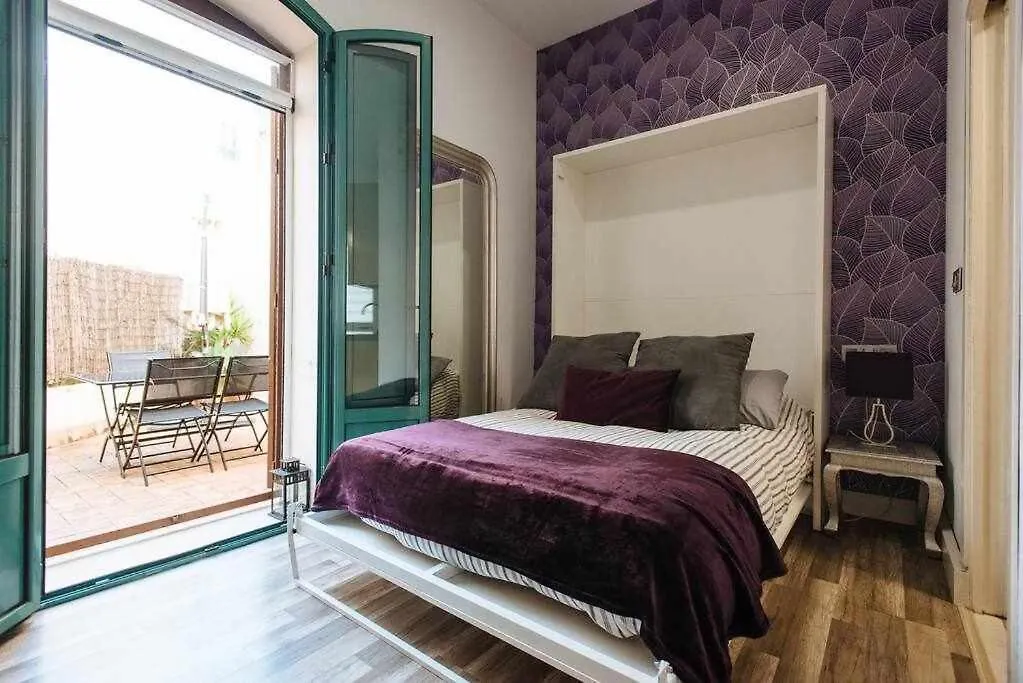 Comfy Away - Exclusivo Apartamento Casco Antiguo Con Terraza Sevilla 0*,